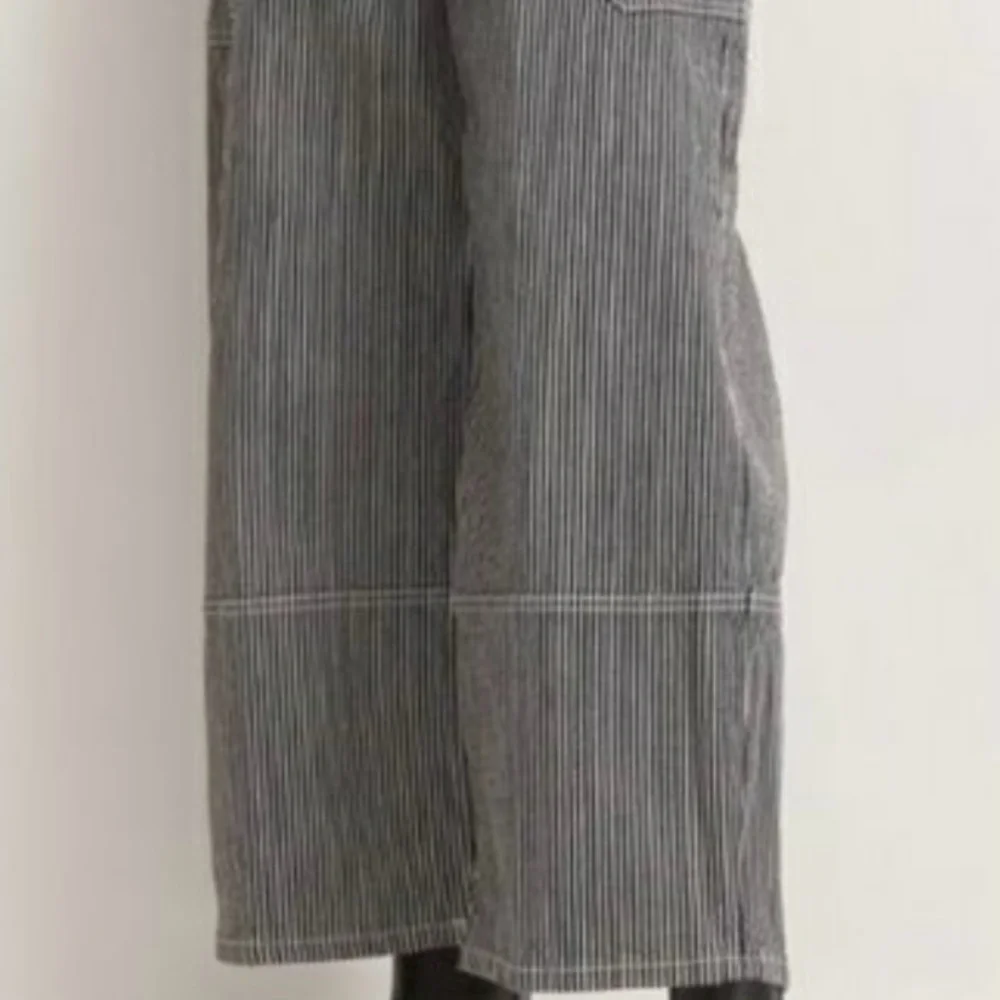 Everlane Hickory Stripe Gardener Jeans - Picture 4 of 8